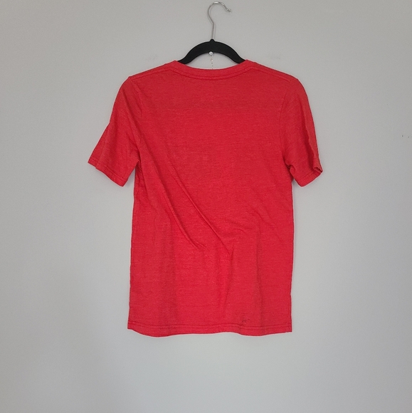 🎄  3/$15 NHL NJ Devils Hockey Tee Shirt L 14/16 - Picture 2 of 3